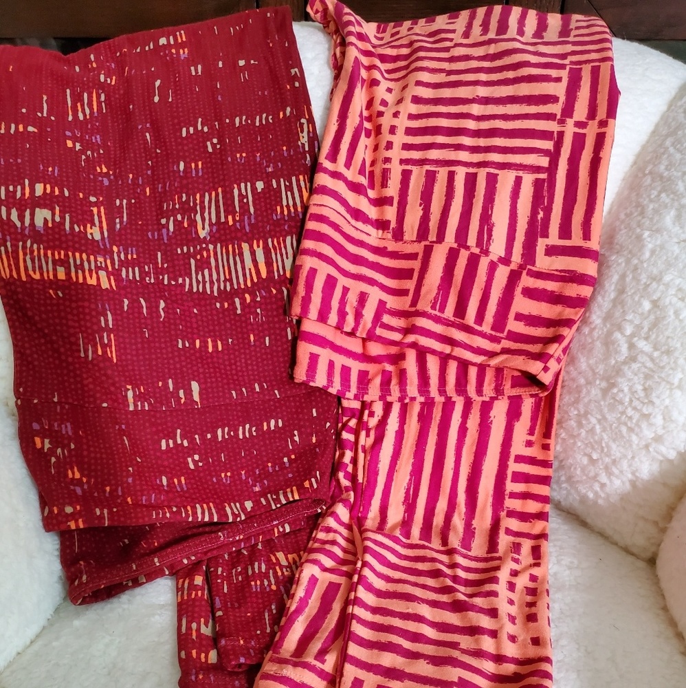 A Pair of Lularoe Leggings